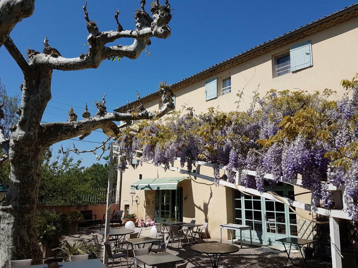 Hotel Logis La Ferme Avignon